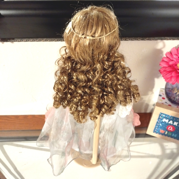 Porcelain Doll Cathay collection curly blonde hair on flowering dress - Picture 3 of 12